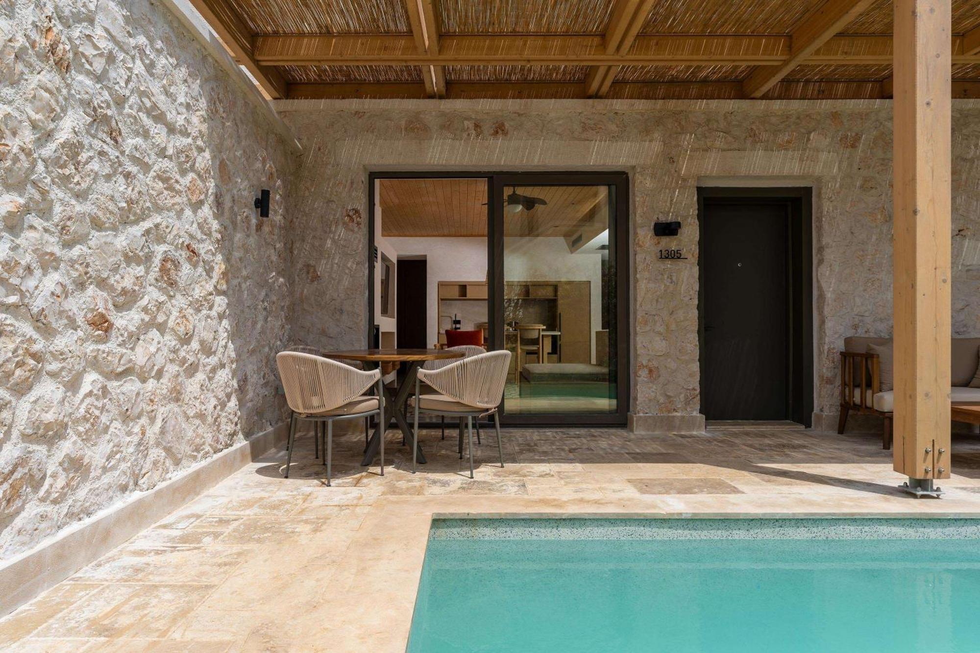 Radisson Blu Hotel, Kaş Ngoại thất bức ảnh